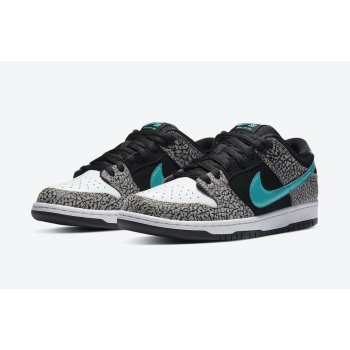 Shoes Low top trainers Nike SB Dunk Low Atmos Elephant Medium Grey/Black/White/Clear Jade