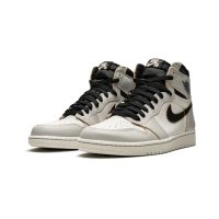 Shoes Low top trainers Nike Air Jordan 1 x SB 