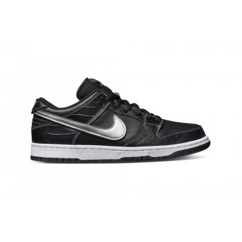 Shoes Low top trainers Nike SB Dunk Low x Diamond Supply Co. 