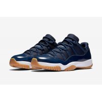 Shoes Low top trainers Nike Air Jordan 11 Low Navy Gum Midnight Navy / White - Light Gum Brown