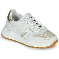Shoes Girl Low top trainers GBB LEANDRIA White