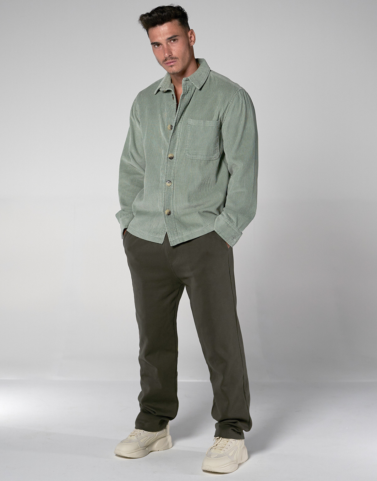 Clothing Men long-sleeved shirts THEAD. JAMES SHIRT Green