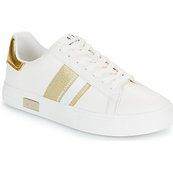 Shoes Women Low top trainers Armani Exchange XDX027 White / Gold