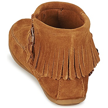 Minnetonka CONCHO FEATHER SIDE ZIP BOOT Brown